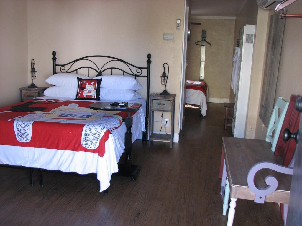 Cottonwood Hotel Ruang foto