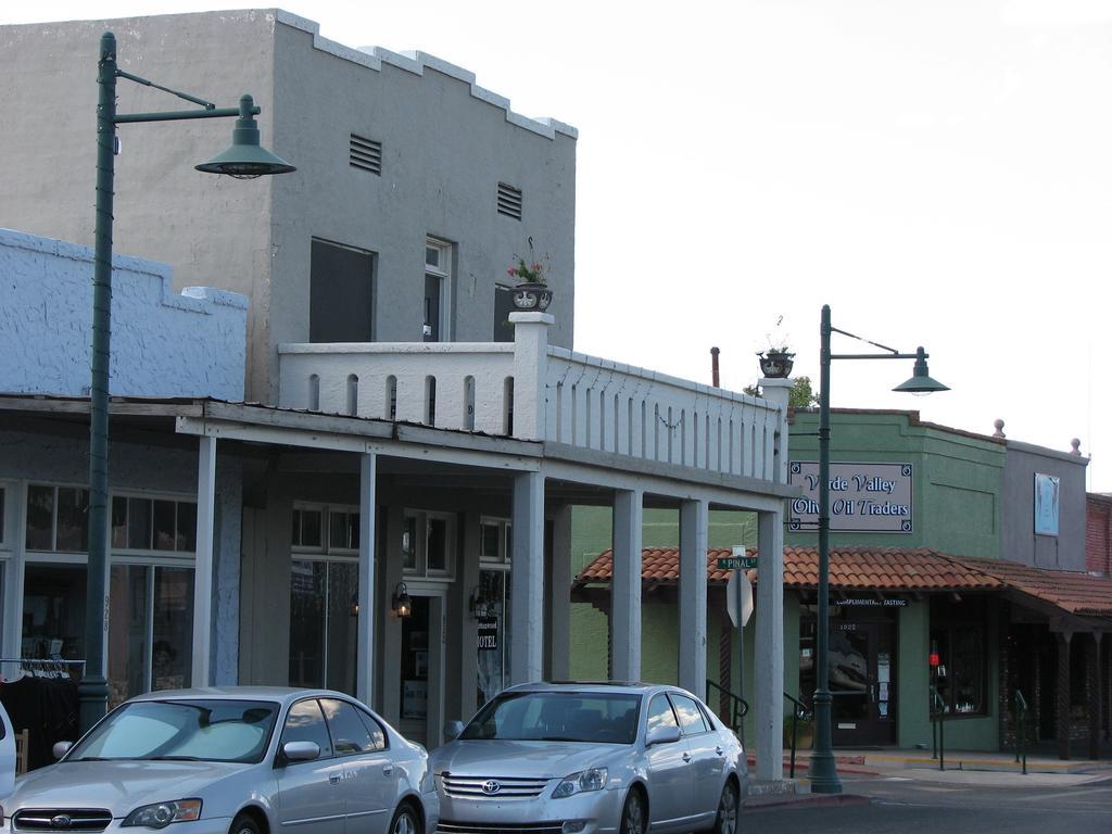 Cottonwood Hotel Bagian luar foto